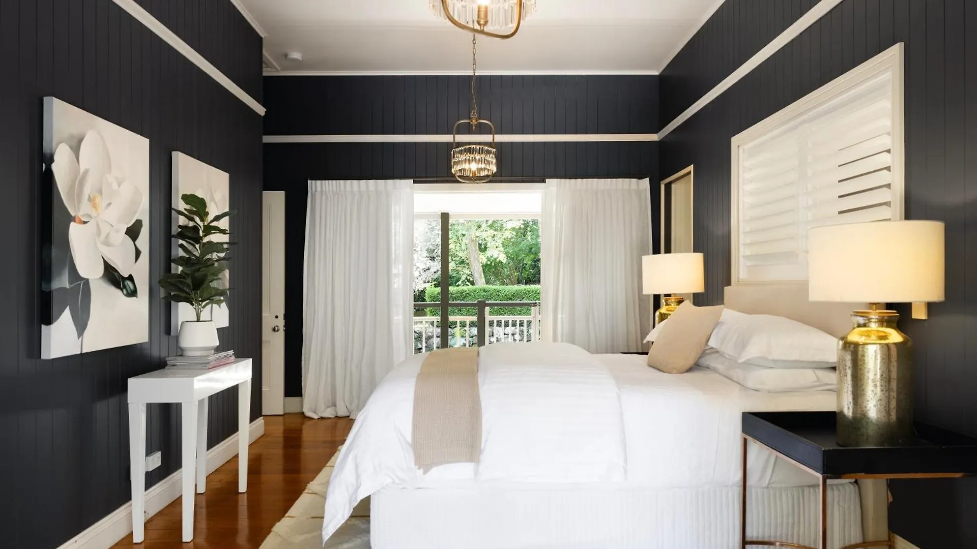 Waterfall Lodge Maleny Timeless Grandeur & Luxury Australia